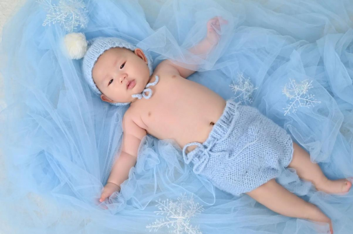 永兴三岁宝宝肚子大